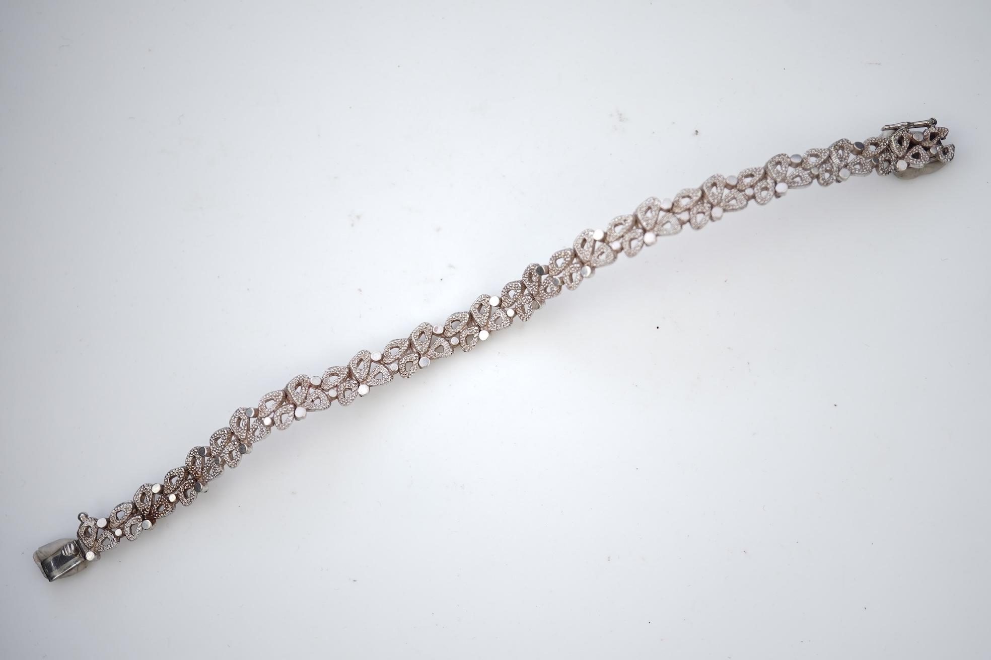 A 9ct gold bracelet, circa 1970